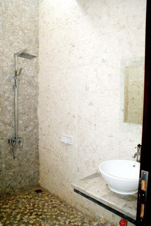 Osmond Villa Resort Лембанг Екстериор снимка